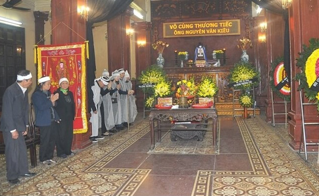 nha-tang-le-phung-hung-1-1