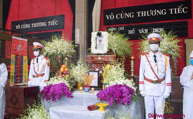 Cáo phó trong tang lễ là gì? Giải đáp tâm linh 2021 4 Cáo phó là nghi thức quan trọng trong tang lễ