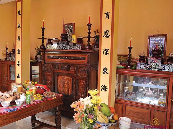 Lựa chọn khung ảnh thờ đẹp cho người mất? Tổ chức tang lễ 2021. 4 Khung ảnh thờ phù hợp với bàn thờ