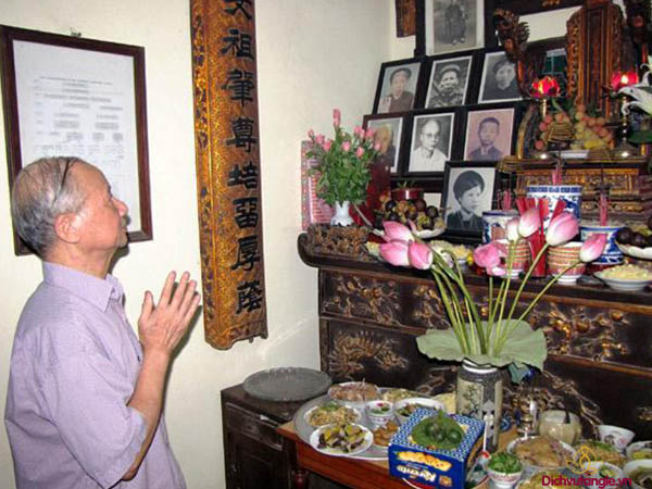 Lựa chọn khung ảnh thờ đẹp cho người mất? Tổ chức tang lễ 2021. 1 Vị trí đặt ảnh thờ đúng chuẩn