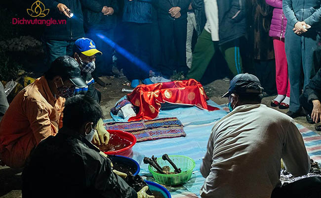 Hung táng và cát táng có nghĩa là gì 2021? 2 Quá trình hung táng và cát táng
